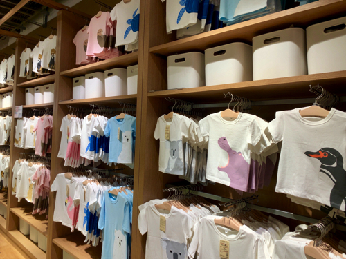無印良品 銀座 こどもTシャツ