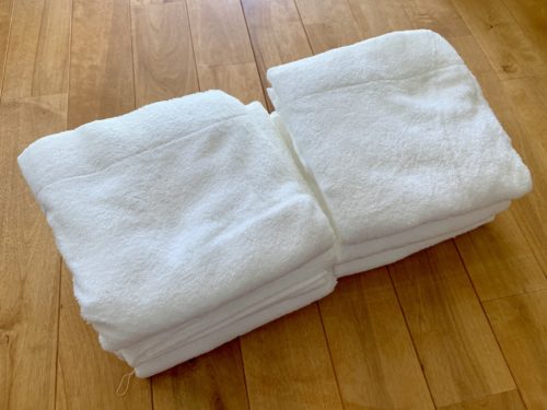 干しやすい生地の無印良品「しなやかスモールバスタオル・薄手 / オフ白」