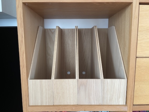 スタッキングシェルフに収納した木製ファイルボックス